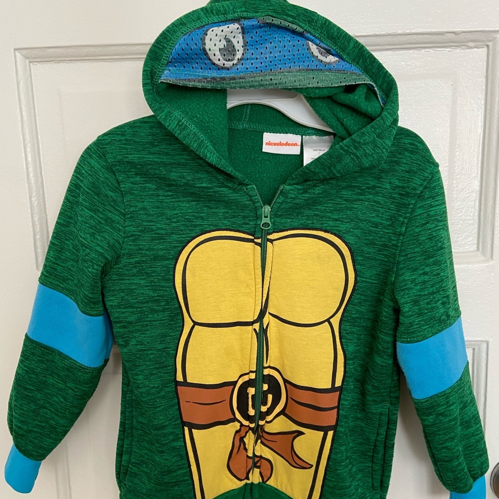 BARELY worn, kids Ninja turtles jacket